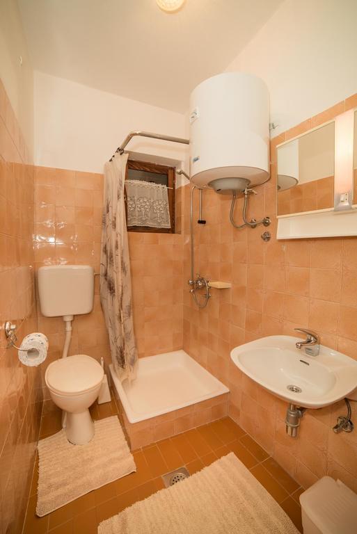 Apartment Anica Palit Esterno foto
